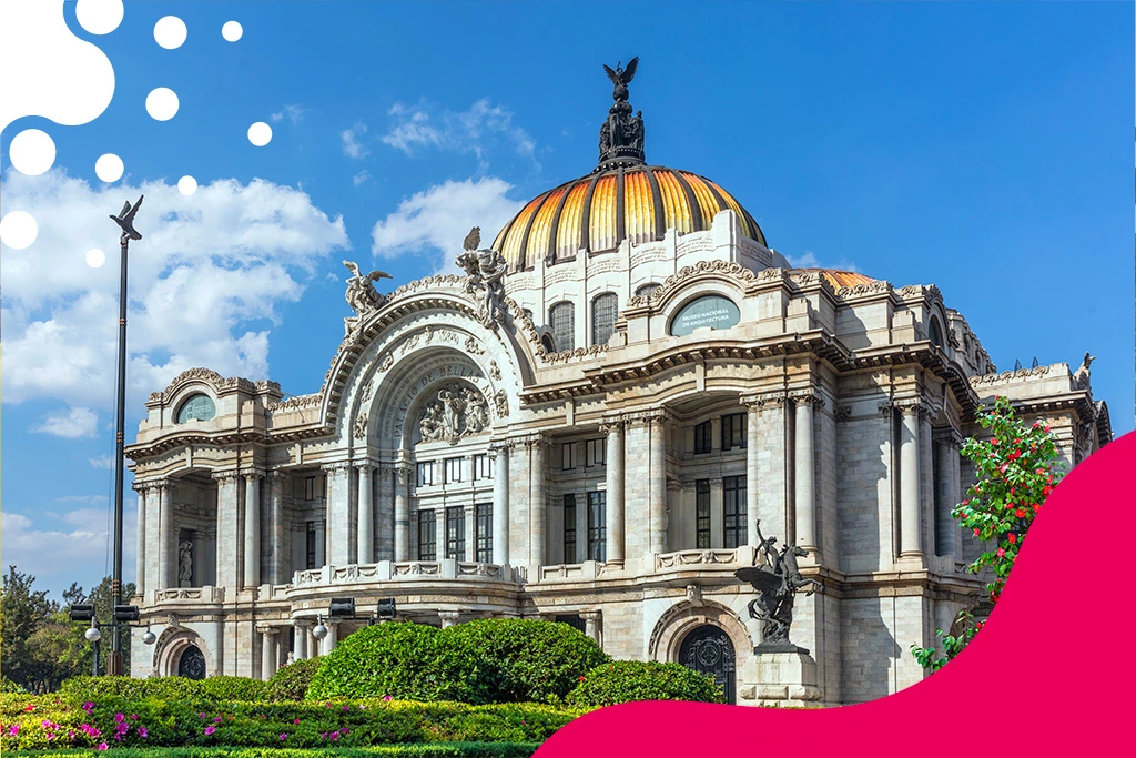 Bellas Artes en el centro Histórico de la Ciudad de México